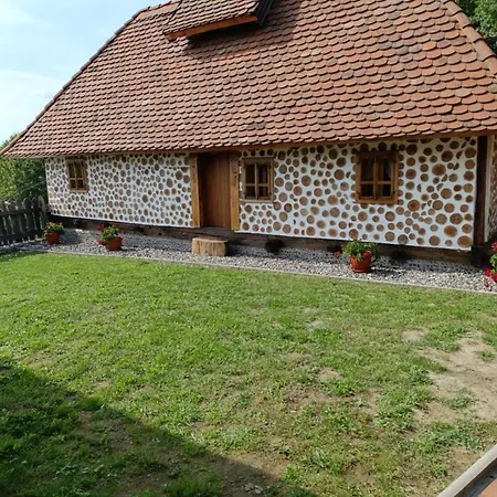 Ranc Kuzmanovic Casa de Férias Doboj